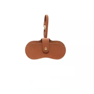 Etui à lunettes marron en cuir synthétique