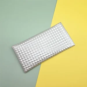 Etui à lunettes argenté cranté