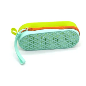 Etui à lunettes vert pour natation en silicone