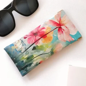 Etui à lunettes bleu motifs fleurs
