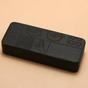 Etui à lunettes noir à thème en cuir synthétique