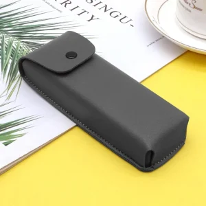Etui à lunettes gris en cuir synthétique