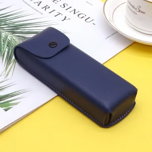 Etui à lunettes bleu en cuir synthétique